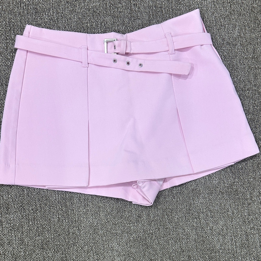 Elegant Pink Women's Skort